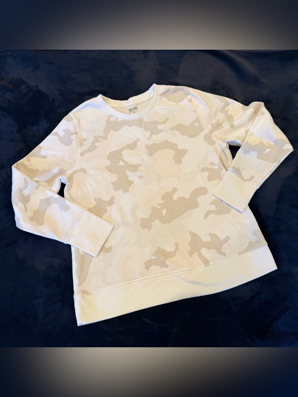 tek gear Cream Beige Camo Crewneck Sweatshirt